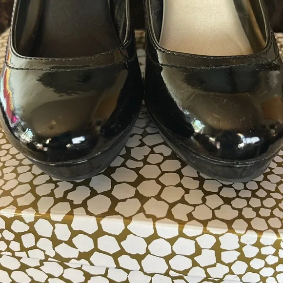 Unlisted patent leather black heels - Picture 4 of 6